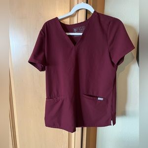 Burgundy figs casma 3 pocket scrub top